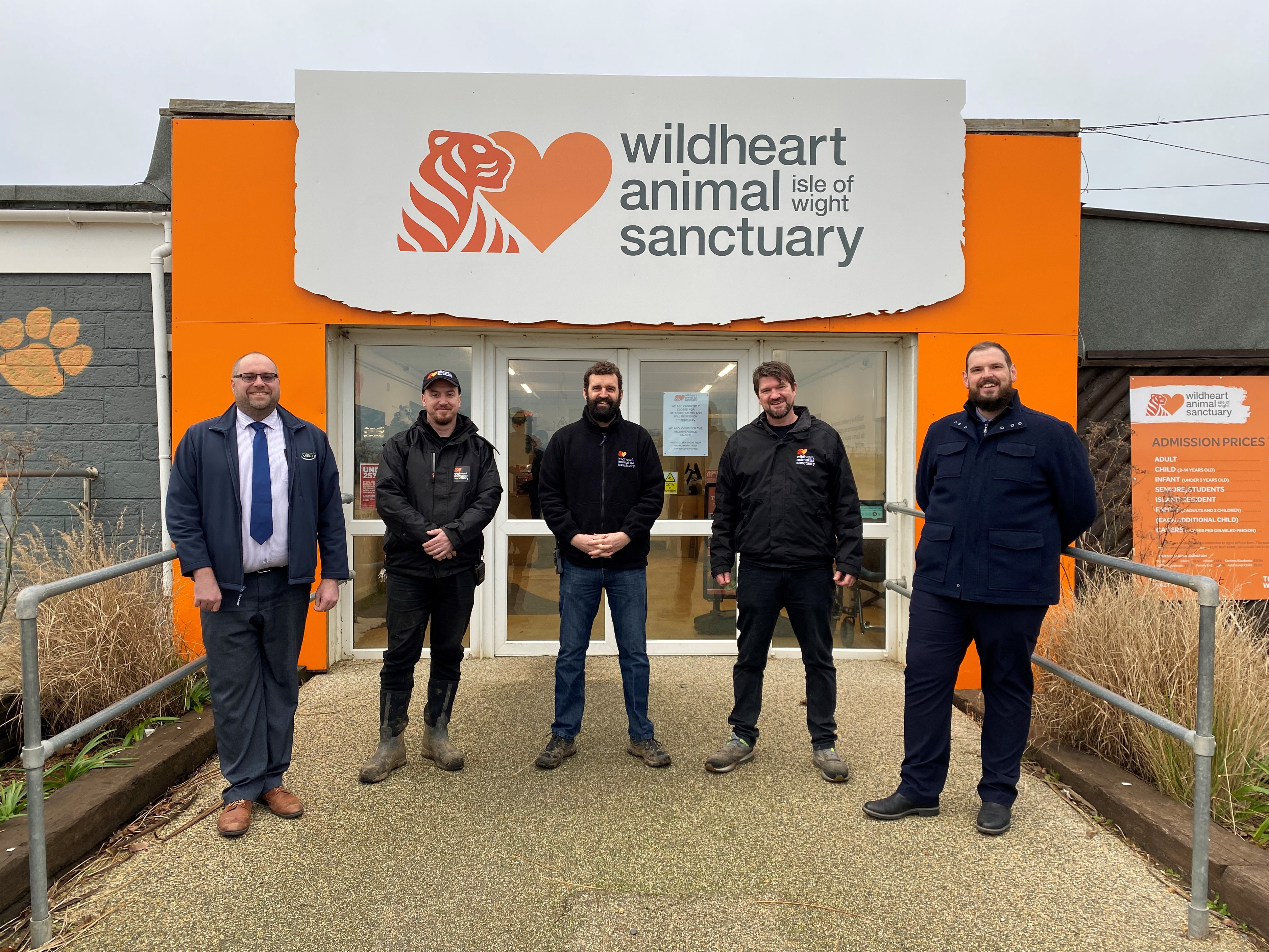 staff from southern vectis and wildheart animal sanctuary outside